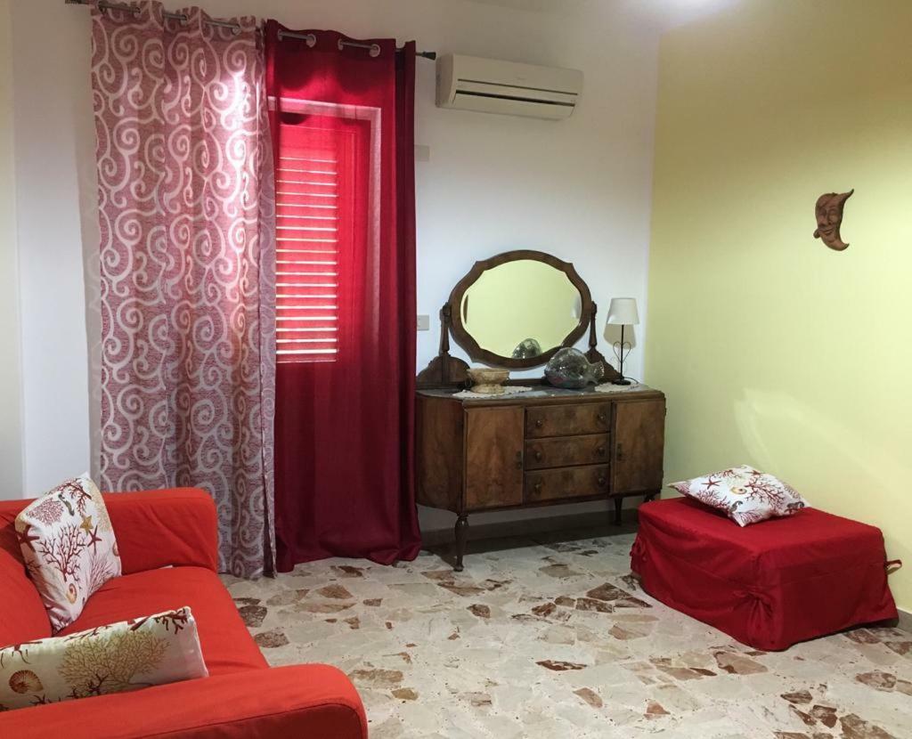 Bed&Breakfast La Casetta Sant'Alessio Siculo Exterior photo